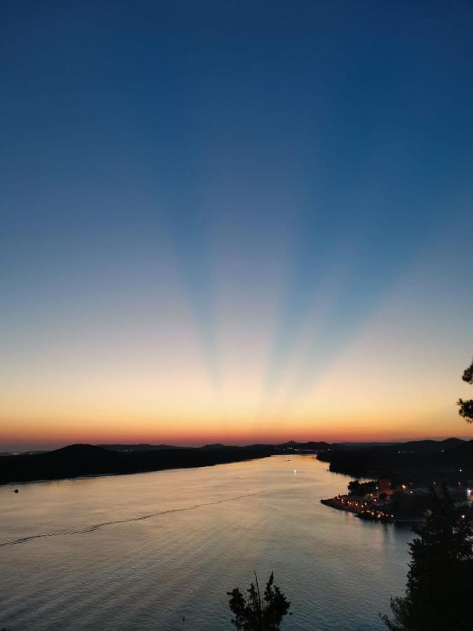 Antini Trudi Daire Šibenik Dış mekan fotoğraf